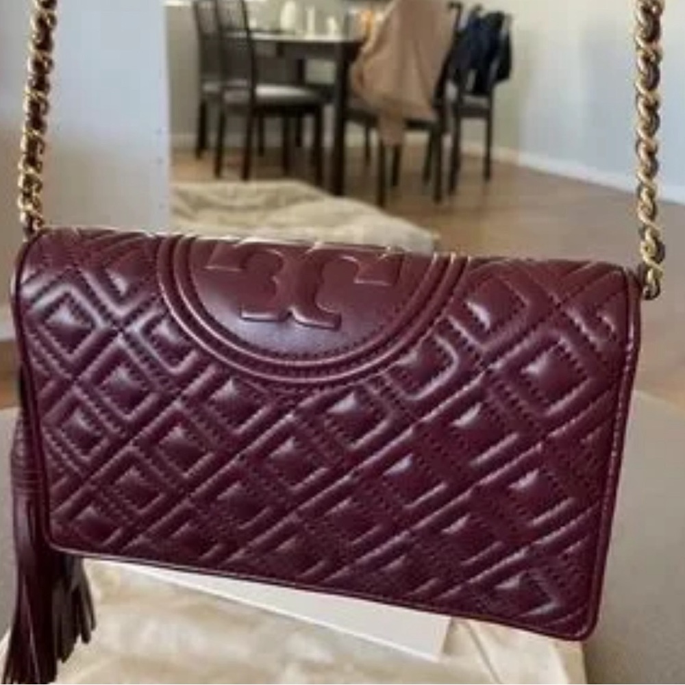 Beautiful authentic Tory Burch